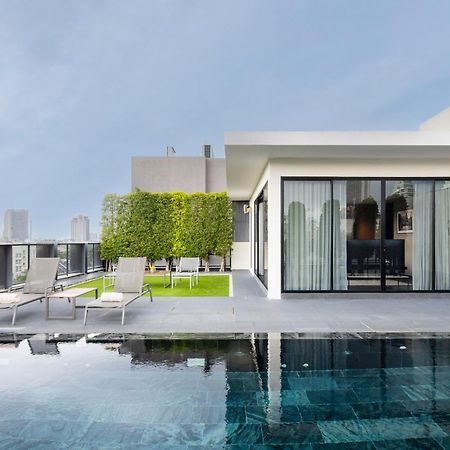 Walton Suites Sukhumvit Банкок Екстериор снимка