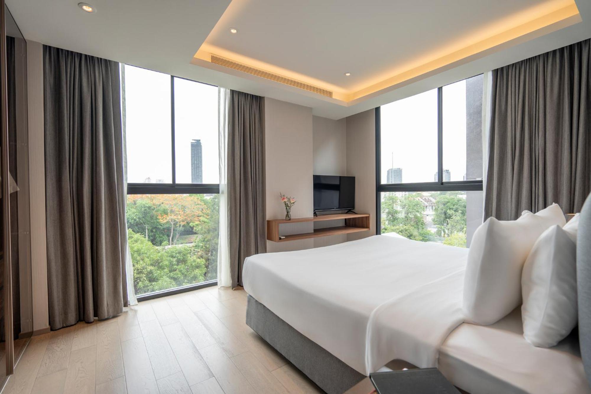Walton Suites Sukhumvit Банкок Екстериор снимка